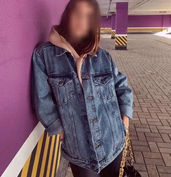 Astrid, 31