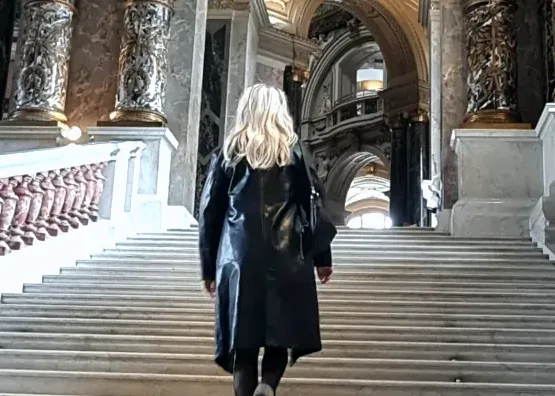 Clara, 20