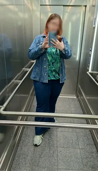 Marie, 40